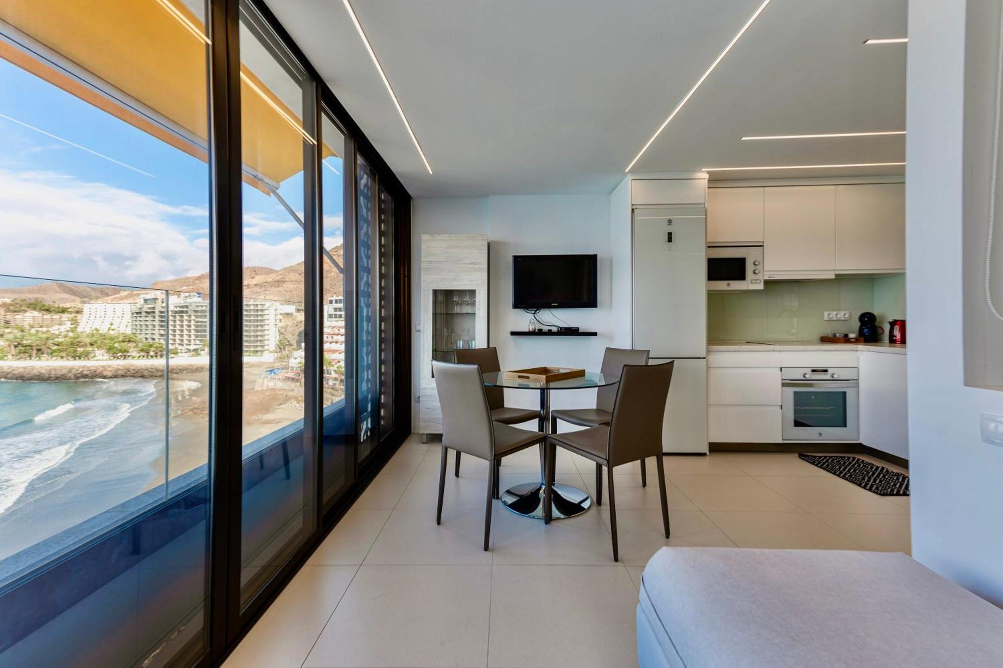 Brand New - Glass Apt - Ocean Views Patalavaca Esterno foto